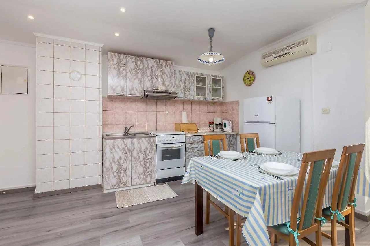 Apartment In Malinska - Insel Krk 41815 Croatia